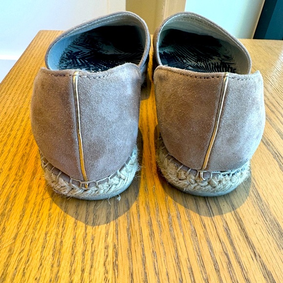Dolce Vita Suede Espadrilles! 9.5 Tan! Sexy Cutout Sides! - Picture 4 of 5